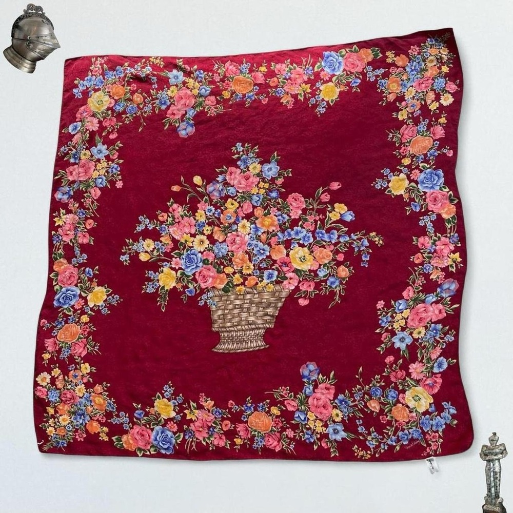 Beautiful Diane Von Furstenberg designed 100% silk floral large scarf